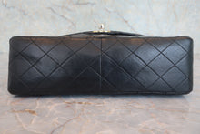 Load image into Gallery viewer, CHANEL Matelasse chain shoulder bag Lambskin Black/Gold hadware Shoulder bag 800050091