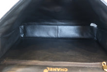 Load image into Gallery viewer, CHANEL Matelasse Double Face shoulder bag Lambskin Black/Gold hadware Shoulder bag 800030197