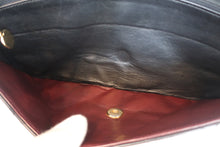 Load image into Gallery viewer, CHANEL Matelasse chain shoulder bag Lambskin Black/Gold hadware Shoulder bag 800050091