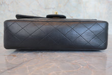 將圖片載入圖庫檢視器 CHANEL/シャネル マトラッセWフラップWチェーンショルダーバッグ ラムスキン ブラック/ゴールド金具 ショルダーバッグ 800060169