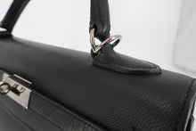 画像をギャラリービューアに読み込む, HERMES/エルメス ケリー32 ヴォーエプソン ブラック □P刻印 ショルダーバッグ 800100039