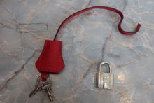 Load image into Gallery viewer, HERMES BIRKIN 35 Togo leather Rouge casaque □P Engraving Hand bag 700080119