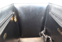 画像をギャラリービューアに読み込む, CHANEL/シャネル ビコローレバニティ ラムスキン ブラック/ゴールド金具 バニティ 700090159