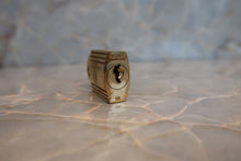 Load image into Gallery viewer, HERMES KELLY 28 Graine Couchevel leather Gold  〇X Engraving Shoulder bag 700070041