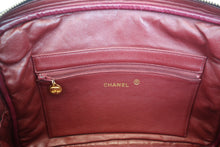 Load image into Gallery viewer, CHANEL Matelasse chain shoulder bag Lambskin Black/Gold hadware Shoulder bag 800050113