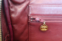 Load image into Gallery viewer, CHANEL Matelasse chain shoulder bag Lambskin Black/Gold hadware Shoulder bag 800050113
