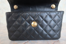 將圖片載入圖庫檢視器 CHANEL/シャネル ミニマトラッセチェーンショルダーバッグ ラムスキン ブラック/ゴールド金具 ショルダーバッグ 800070049