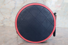 將圖片載入圖庫檢視器 CHANEL/シャネル マトラッセラウンドチェーンショルダーバッグ ラムスキン ネイビー/ピンク/シルバー金具 ショルダーバッグ 700090153