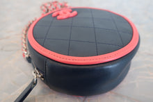 將圖片載入圖庫檢視器 CHANEL/シャネル マトラッセラウンドチェーンショルダーバッグ ラムスキン ネイビー/ピンク/シルバー金具 ショルダーバッグ 700090153