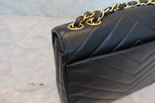 将图片加载到图库查看器,CHANEL/香奈儿 coco小姐 链条包 羊皮 Black/Gold hadware(黑色/金色金属) 肩背包 800040017