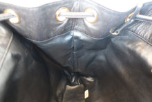 画像をギャラリービューアに読み込む, CHANEL/シャネル ココマーク巾着チェーンリュック ラムスキン ブラック/ゴールド金具 リュック 700100217