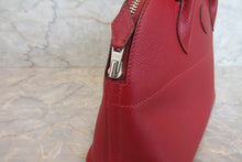 Load image into Gallery viewer, HERMES/BOLIDE 27 Epsom leather Rouge Grenet X Engraving Shoulder bag 700020032