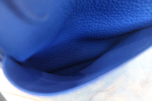 将图片加载到图库查看器,HERMES LINDY 34 Clemence leather Blue electric □P刻印 Shoulder bag 700120050