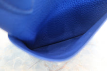 将图片加载到图库查看器,HERMES LINDY 34 Clemence leather Blue electric □P刻印 Shoulder bag 700120050