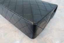 Load image into Gallery viewer, CHANEL Matelasse chain shoulder bag Lambskin Black/Gold hadware Shoulder bag 800040027