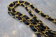 Load image into Gallery viewer, CHANEL Matelasse chain shoulder bag Lambskin Black/Gold hadware Shoulder bag 800040027