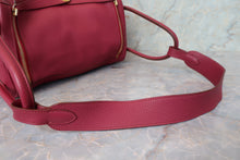 Load image into Gallery viewer, HERMES LINDY 34 Clemence leather Ruby □O Engraving Shoulder bag 700090160