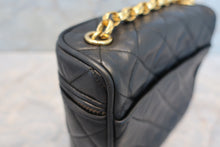Load image into Gallery viewer, CHANEL Matelasse fringe chain shoulder bag Lambskin Black/Gold hadware Shoulder bag 700070089