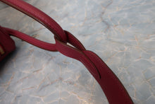 Load image into Gallery viewer, HERMES LINDY 34 Clemence leather Ruby □O Engraving Shoulder bag 700090160