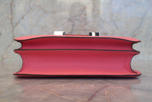Load image into Gallery viewer, HERMES CONSTANCE3 24 Evercolor leather Rose azalee A Engraving Shoulder bag 700120081