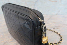 画像をギャラリービューアに読み込む, CHANEL/シャネル マトラッセフリンジチェーンショルダーバッグ ラムスキン ブラック/ゴールド金具 ショルダーバッグ 800010119