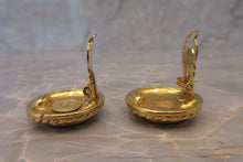Load image into Gallery viewer, CHANEL CC mark Round earring Gold plate Gold Earring 700040097