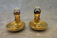 Load image into Gallery viewer, CHANEL CC mark Round earring Gold plate Gold Earring 700040097