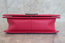 画像をギャラリービューアに読み込む, CHANEL/シャネル ボーイシャネルチェーンショルダーバッグ ラムスキン ピンク/シルバー金具 ショルダーバッグ 800010029