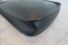 Load image into Gallery viewer, HERMES EVELYNE TPM Box carf leather Black □F Engraving Shoulder bag 800070032