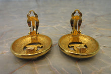 Load image into Gallery viewer, CHANEL CC mark Round earring Gold plate Gold Earring 700040094