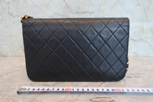 画像をギャラリービューアに読み込む, CHANEL/シャネル マトラッセプッシュロックチェーンショルダーバッグ ラムスキン ブラック/ゴールド金具 ショルダーバッグ 800080121