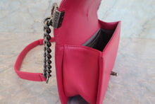 画像をギャラリービューアに読み込む, CHANEL/シャネル ボーイシャネルチェーンショルダーバッグ ラムスキン ピンク/シルバー金具 ショルダーバッグ 800010029