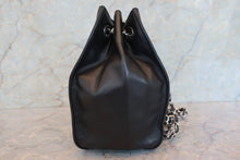 画像をギャラリービューアに読み込む, CHANEL/シャネル ココマーク巾着チェーンショルダーバッグ ラムスキン ブラック/シルバー金具 ショルダーバッグ 700100228