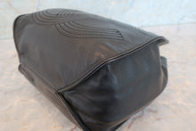 画像をギャラリービューアに読み込む, CHANEL/シャネル ココマーク巾着チェーンショルダーバッグ ラムスキン ブラック/シルバー金具 ショルダーバッグ 700100228