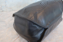 画像をギャラリービューアに読み込む, CHANEL/シャネル ココマーク巾着チェーンショルダーバッグ ラムスキン ブラック/シルバー金具 ショルダーバッグ 700100228