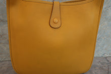 將圖片載入圖庫檢視器 HERMES/エルメス エブリン1GM クシュベル ジョーヌ □A刻印 ショルダーバッグ 700090166