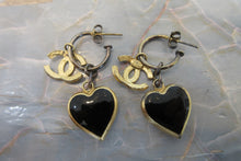 Load image into Gallery viewer, CHANEL CC mark Heart earring Gold plate Gold/Black Earring 700010064