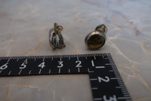 將圖片載入圖庫檢視器 CHANEL/シャネル ココマークイヤリング 銀メッキ シルバー イヤリング 300120146