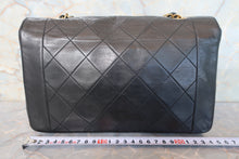 画像をギャラリービューアに読み込む, CHANEL/シャネル マトラッセチェーンショルダーバッグ ラムスキン ブラック/ゴールド金具 ショルダーバッグ 700100225