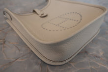 Load image into Gallery viewer, HERMES  EVELYNE TPM Clemence leather Beton U Engraving Shoulder bag 700090242