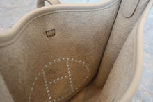 Load image into Gallery viewer, HERMES  EVELYNE TPM Clemence leather Beton U Engraving Shoulder bag 700090242