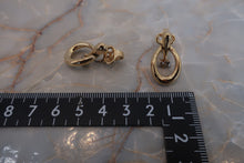 將圖片載入圖庫檢視器 NINA RICCI/ニナリッチ ロゴイヤリング 金メッキ ゴールド イヤリング 300010101