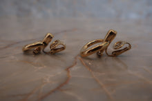 將圖片載入圖庫檢視器 NINA RICCI/ニナリッチ ロゴイヤリング 金メッキ ゴールド イヤリング 300010101