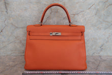 Load image into Gallery viewer, HERMES LINDY 34 Clemence leather White □K Engraving Shoulder bag 700010123