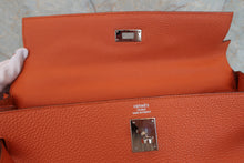 将图片加载到图库查看器,HERMES  KELLY 35 Togo leather Orange □Q刻印 Shoulder bag 700090231
