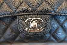 將圖片載入圖庫檢視器 CHANEL/シャネル マトラッセWフラップWチェーンショルダーバッグ キャビアスキン ブラック/シルバー金具 ショルダーバッグ 700080137