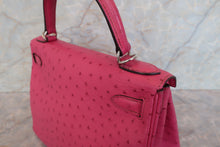 將圖片載入圖庫檢視器 HERMES/エルメス ケリー28 オーストリッチ フューシャピンク □H刻印 ショルダーバッグ 700090215