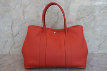 Load image into Gallery viewer, HERMES  GARDEN PARTY PM Negonda leather Capucine □Q Engraving Tote bag 700050258