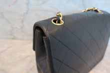 Load image into Gallery viewer, CHANEL Mini Matelasse single flap chain shoulder bag Lambskin Black/Gold hadware Shoulder bag 700080108
