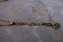 Load image into Gallery viewer, LOUIS VUITTON Esential V Gold plate Gold Necklace 300020044